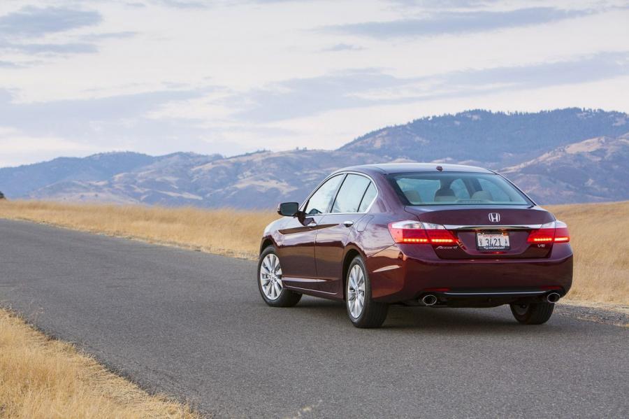  Honda Accord EX-L Sedan 2013 года  (фото 75 из 83)